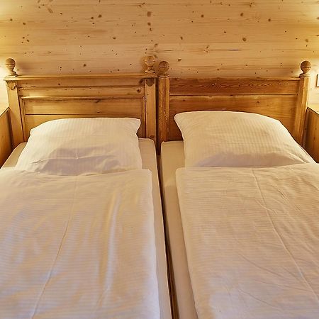 Hotel Capima Cologne Luaran gambar